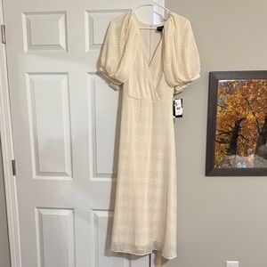 Chic Cream Midi Dress with Puff Sleeves